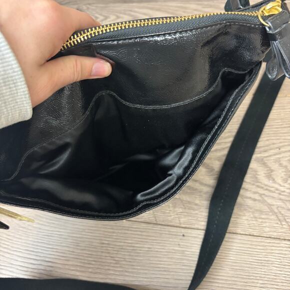 Coach Poppy Crossbody M1280-F22147 Black Patent Leather Shoulder Bag Purse - Picture 11 of 16